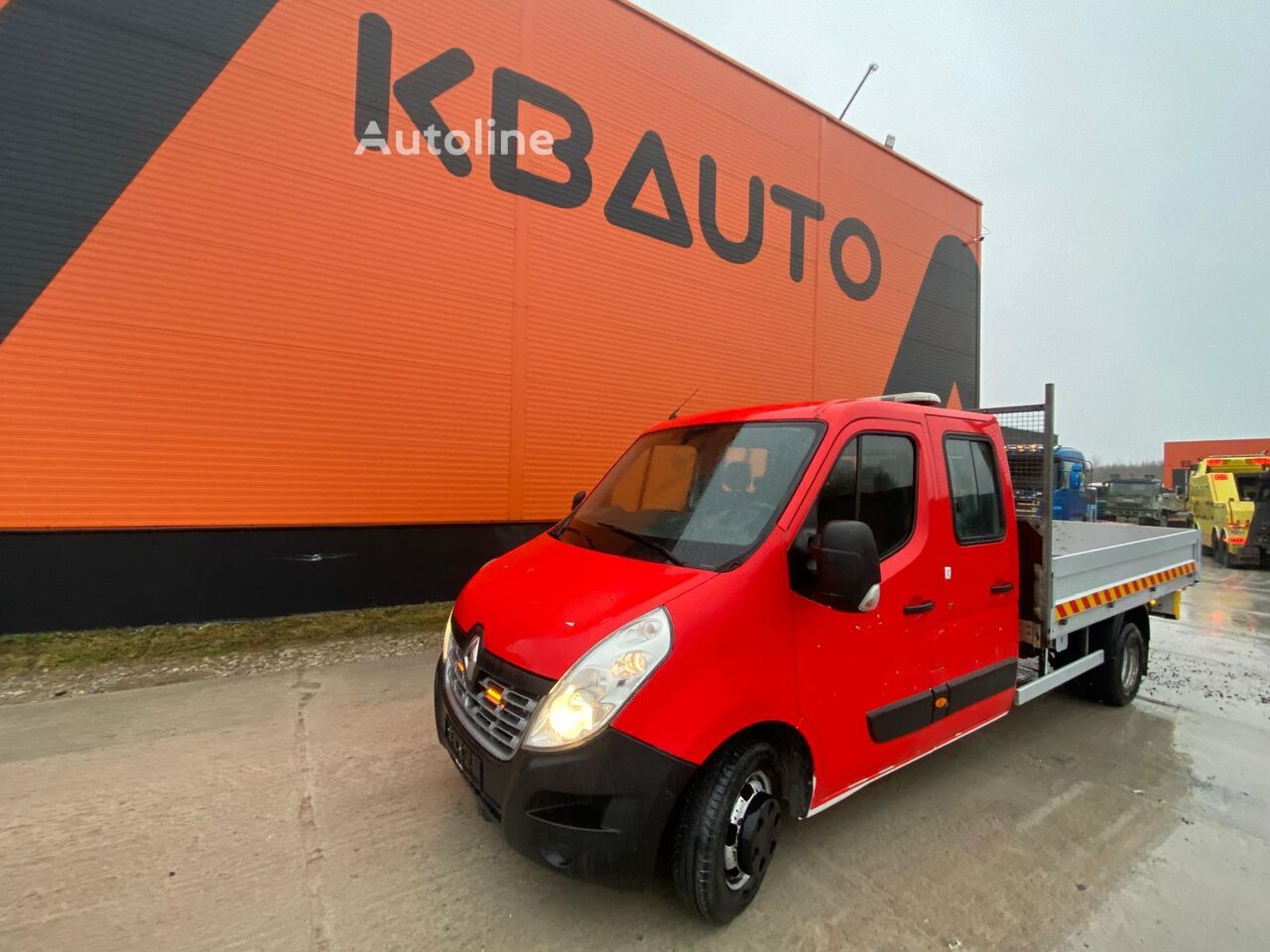 Renault Master 4x2 PLATFORM L=3600 mm camión caja abierta < 3.5t