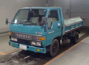 бортовой грузовик < 3.5т Toyota DYNA