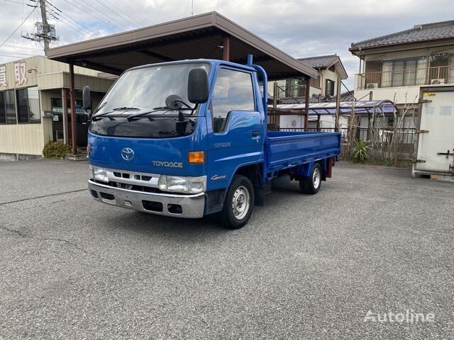 Toyota TOYOACE flatbed truck < 3.5t