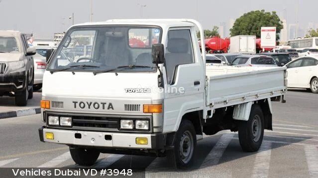 Toyota TOYOACE kamion s ravnom platformom < 3.5t