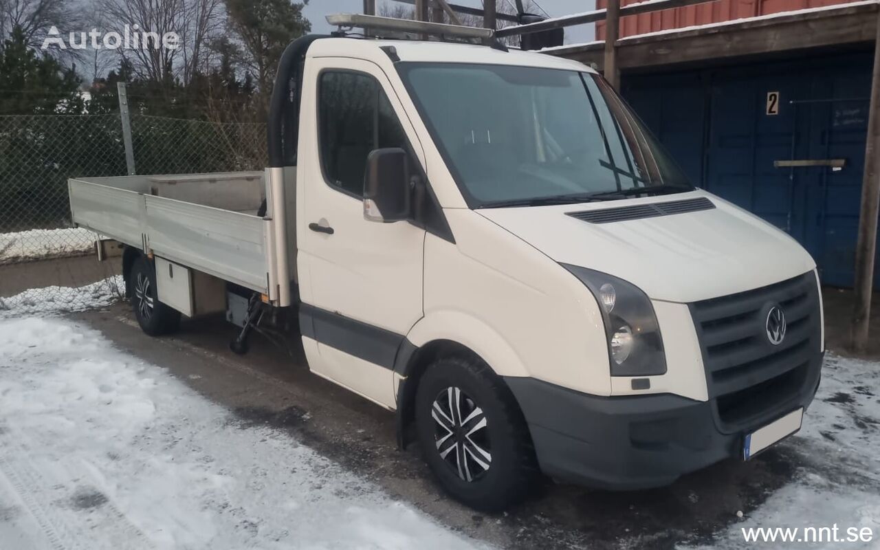 бортова вантажiвка < 3.5т Volkswagen Crafter 2.5 TDI - HIAB Crane