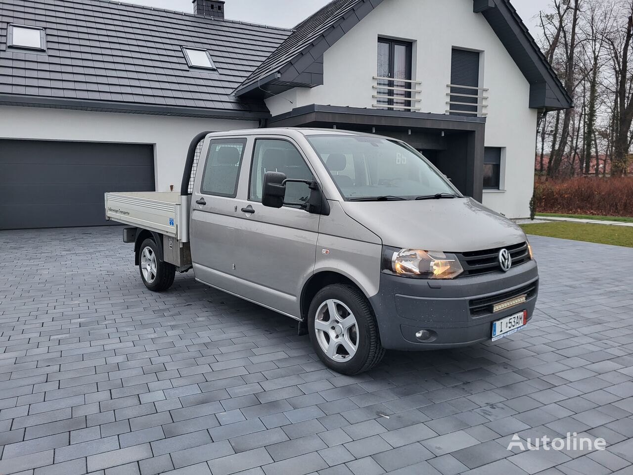 Volkswagen Transporter T5 4x4 klima 180 ps kamion s ravnom platformom < 3.5t