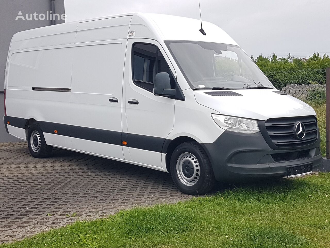 camion isotherme < 3.5t Mercedes-Benz SPRINTER MAXI CHŁODNIA AGREGAT 2 KOMORY GRZANIE KLIMA