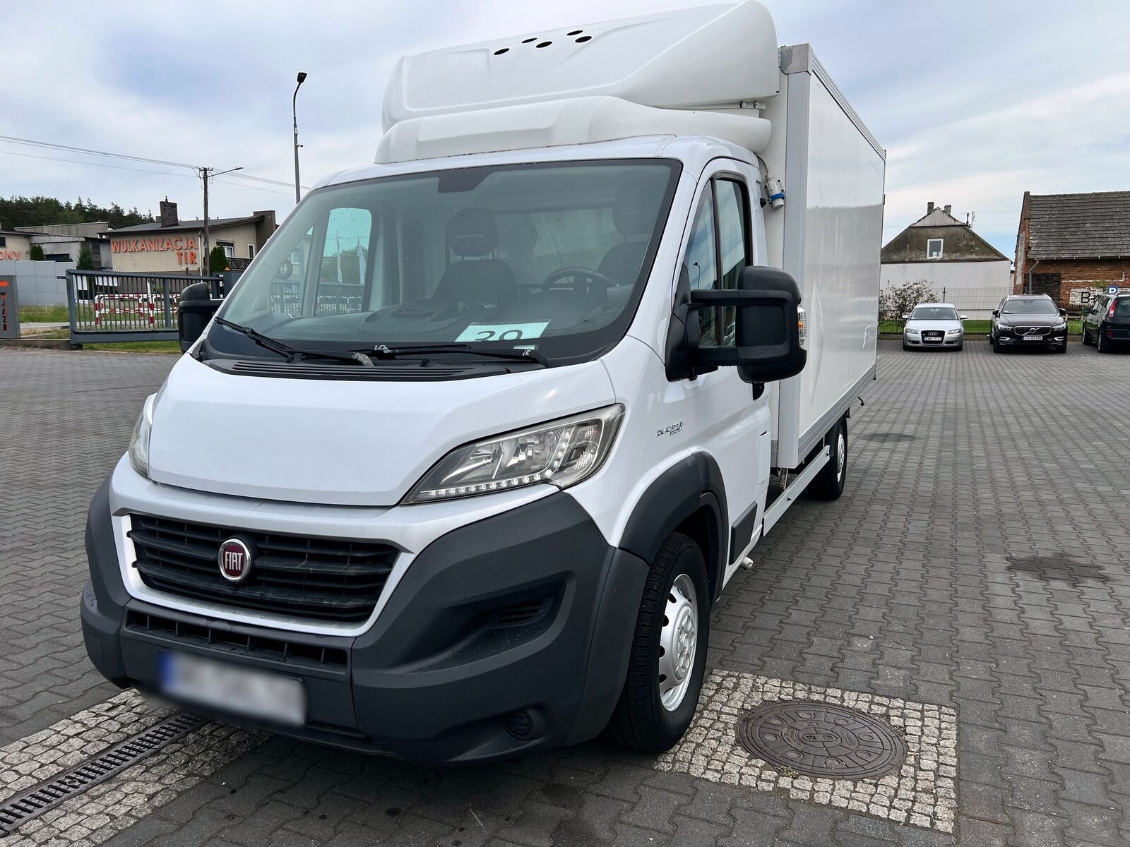 Камион-ладилник < 3.5т Fiat Ducato Kontener 3x Drzwi, Chłodnia/Mroźnia + 230V Zarejestrowany - Autoline