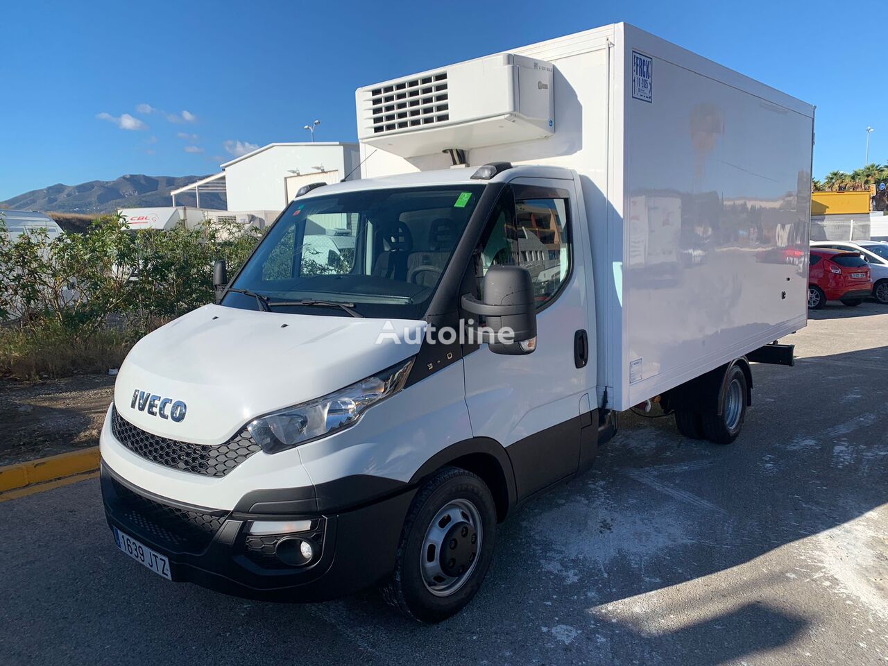 вантажівка рефрижератор < 3.5т IVECO DAILY 35C15 CONGELACIÓN