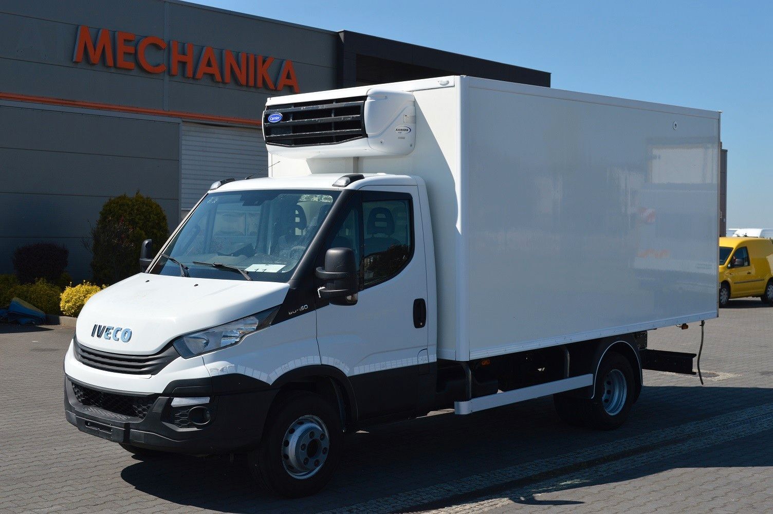 авторефрижератор < 3.5т IVECO DAILY 60C15