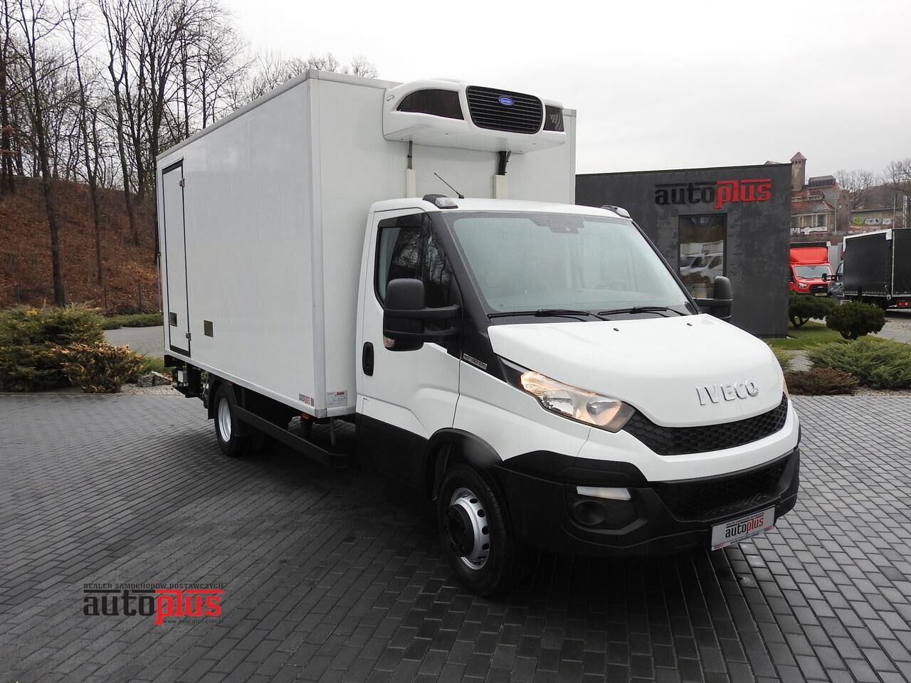 camion frigorifique < 3.5t IVECO DAILY 70C17