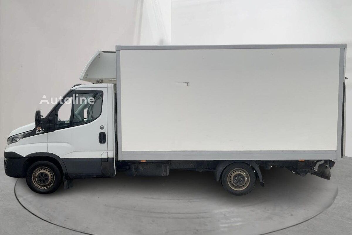 IVECO Daily refrigerated truck < 3.5t