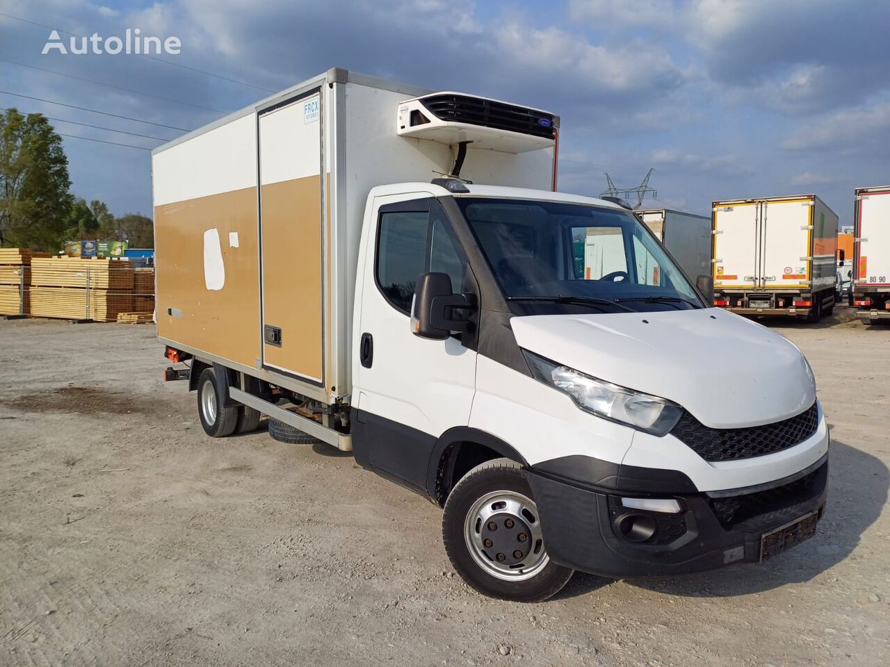 IVECO Daily 35-130 Carrier Xarios 350 frigó - DHollandia 750 kg LBW 冷蔵トラック（3.5t未満）