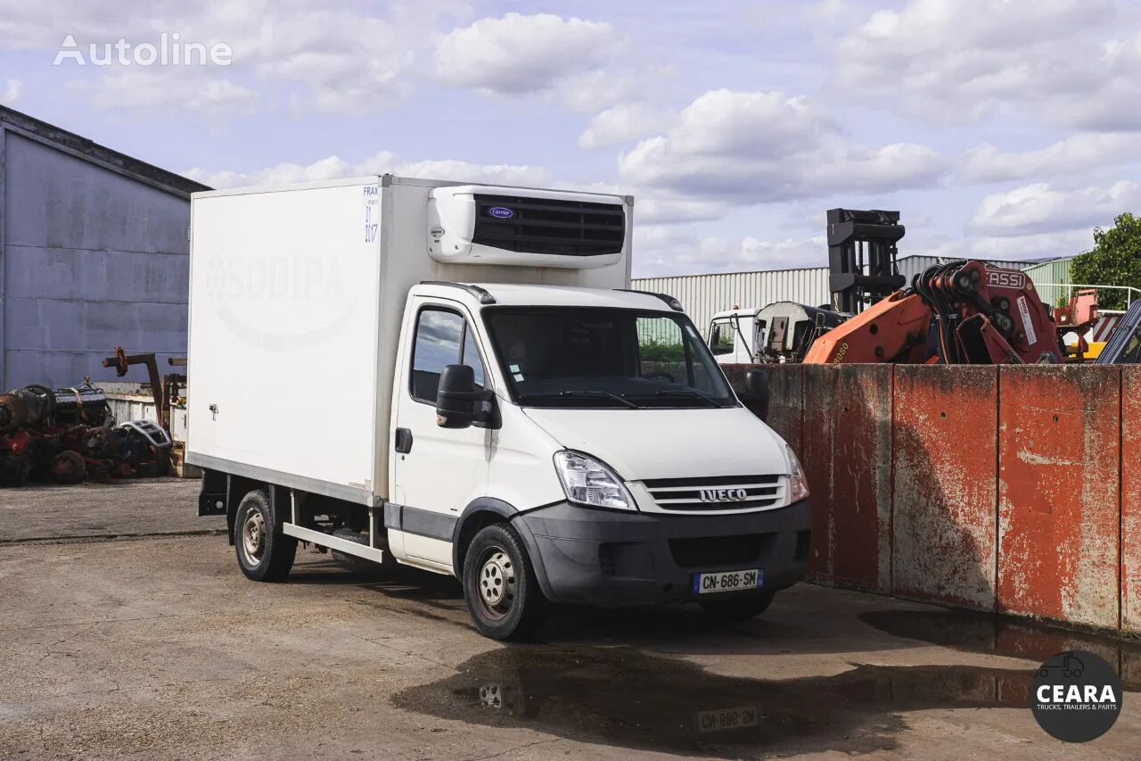 ciężarówka chłodnia < 3.5t IVECO Daily 35S10 problem with engine. Starts and drives!