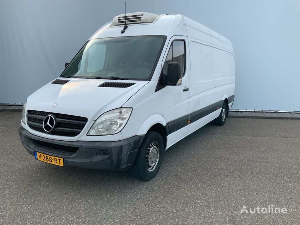 camion frigo < 3.5t Mercedes-Benz Sprinter 313 2.2 CDI 432 Maxi Koel Vries 3 Zits Opstap werkt goe