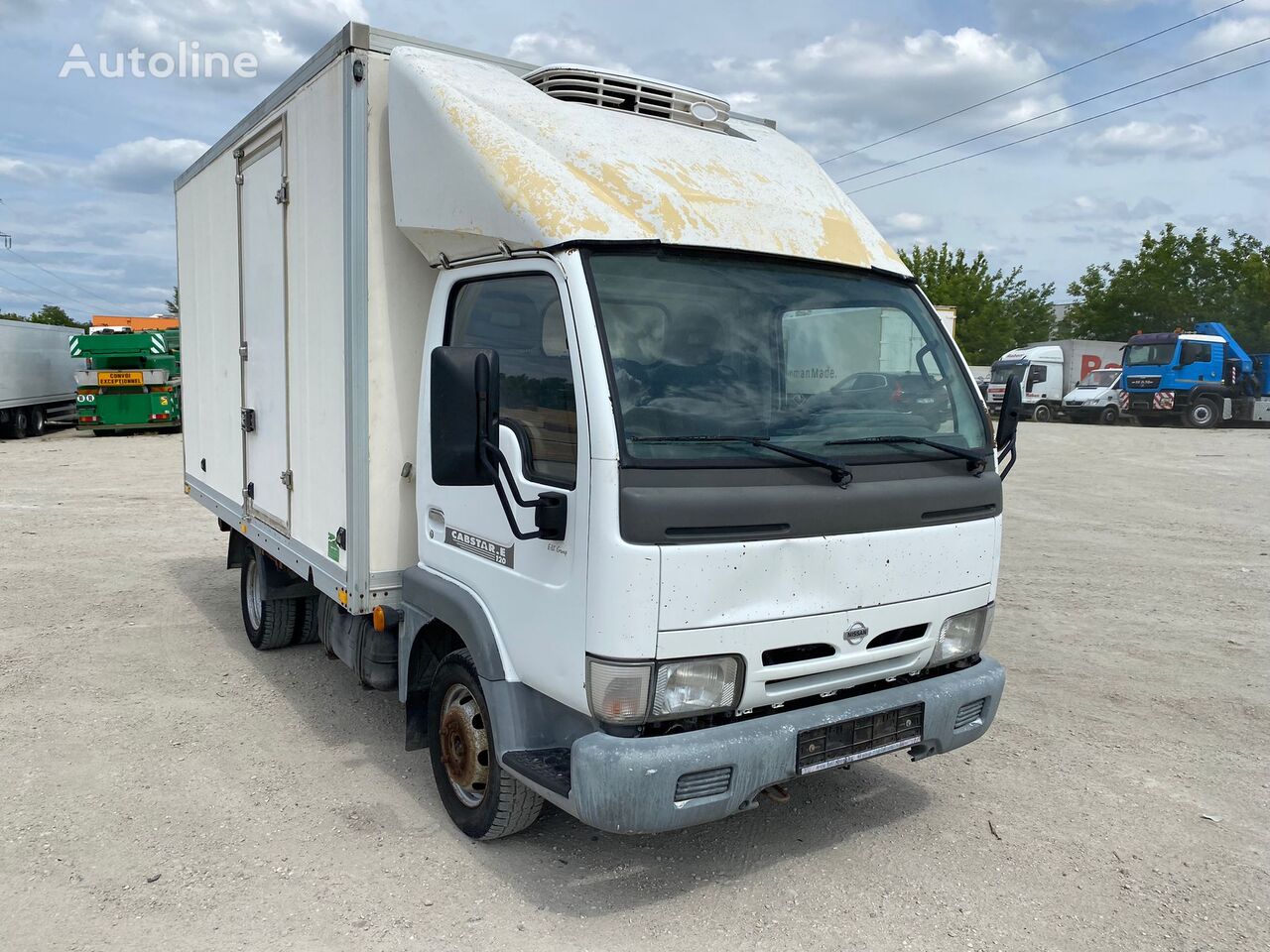 Nissan Cabstar Carrier frigo refrigerated truck < 3.5t