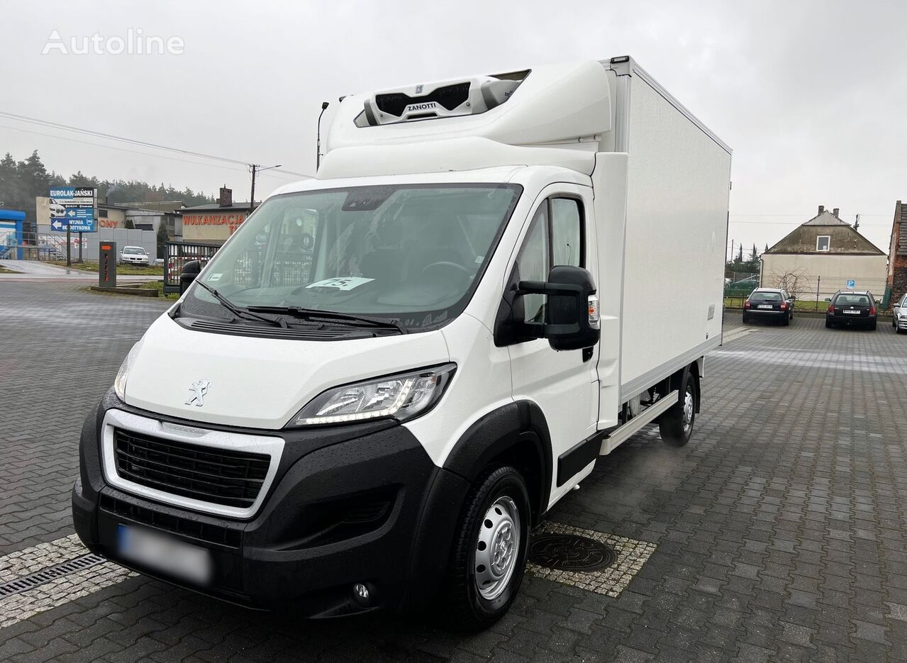 camion frigorifique < 3.5t Peugeot Boxer Container Refrigerated/Freezing Room Izoterna 3x Doors One