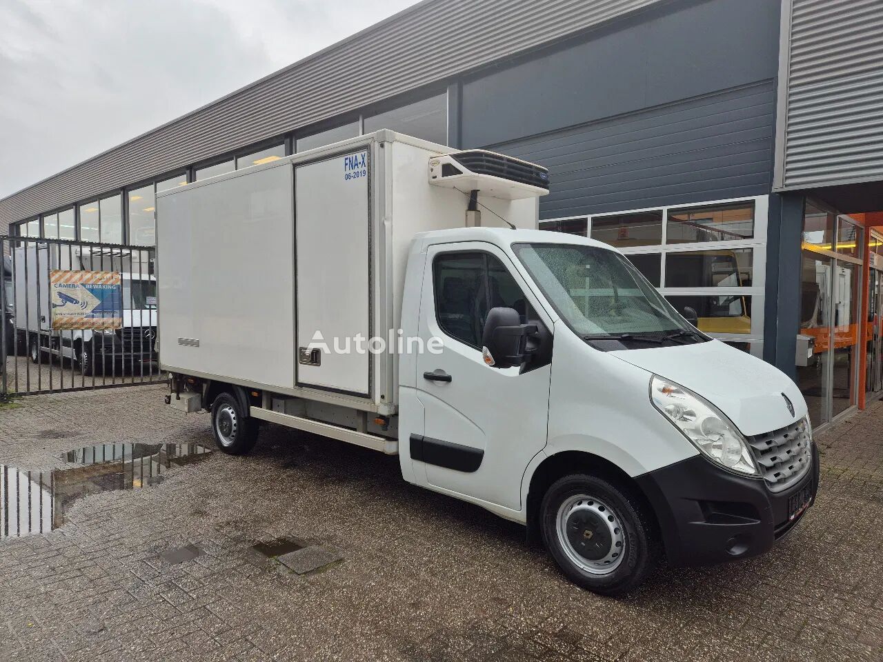 camion frigorifique < 3.5t Renault Master 2.3 DCI Kuhlkoffer/ LBW/ Carrier -20