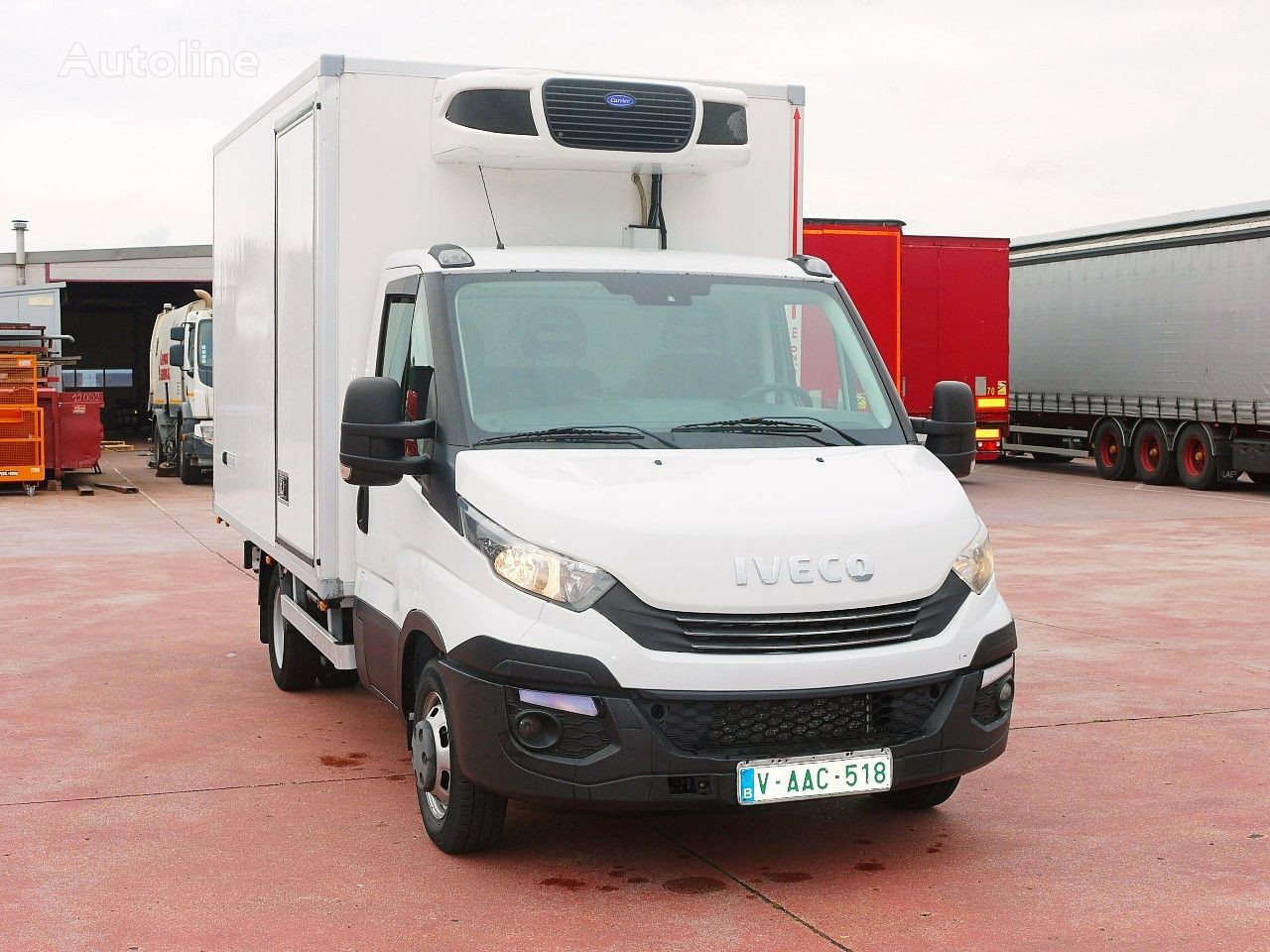 мікроавтобус рефрижератор IVECO 35C14 DAILY