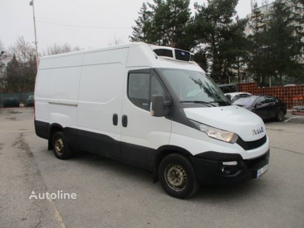 микроавтобус рефрижератор IVECO Daily 35S15V chladící s el. zásuvkou