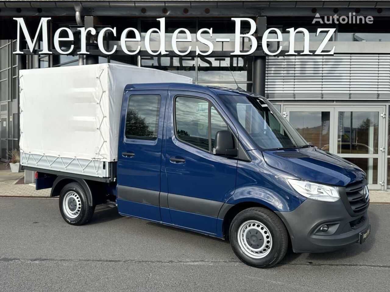 Mercedes-Benz Sprinter 215 CDI DoKa 9G Klima AHK Tempomat SHZ tilt truck < 3.5t