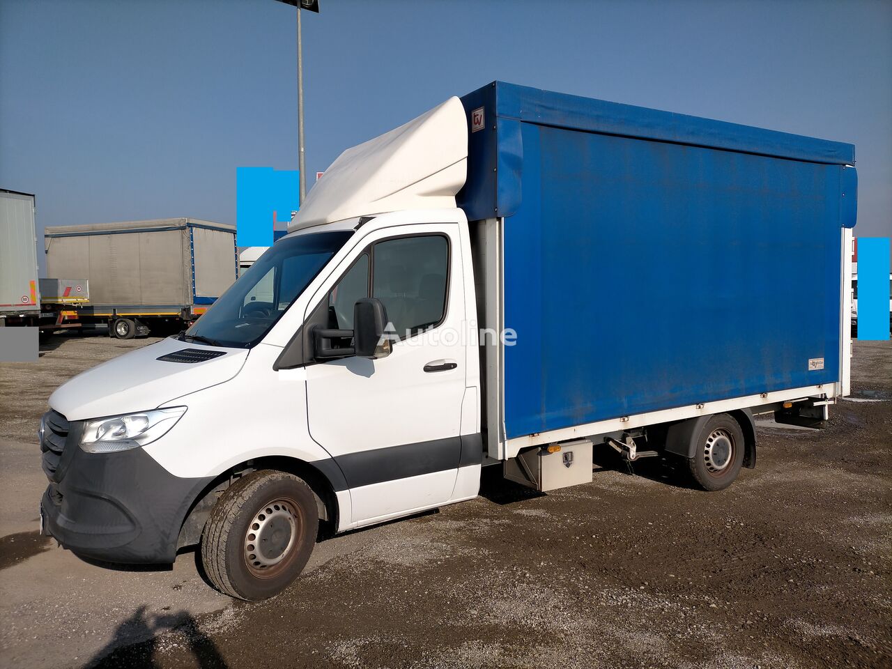 камион брезент < 3.5т Mercedes-Benz Sprinter 316 centinato con stecche e telone