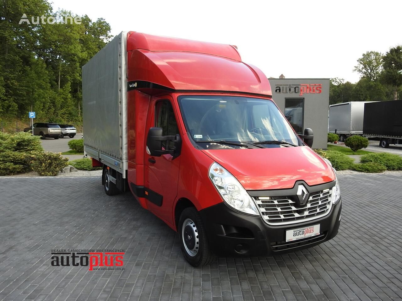 Renault MASTER PLANDEKA 8 PALET WEBASTO TEMPOMAT KLIMATYZACJA LEDY PNEUM presenning lastbil < 3.5t