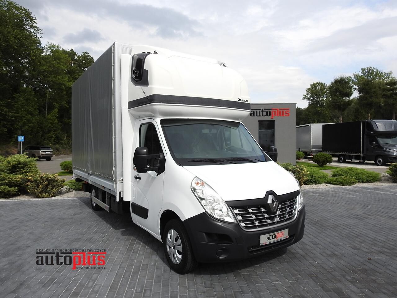 Renault MASTER PLANDEKA WINDA 8 PALET WEBASTO TEMPOMAT KLIMATYZACJA PNEU camión toldo < 3.5t