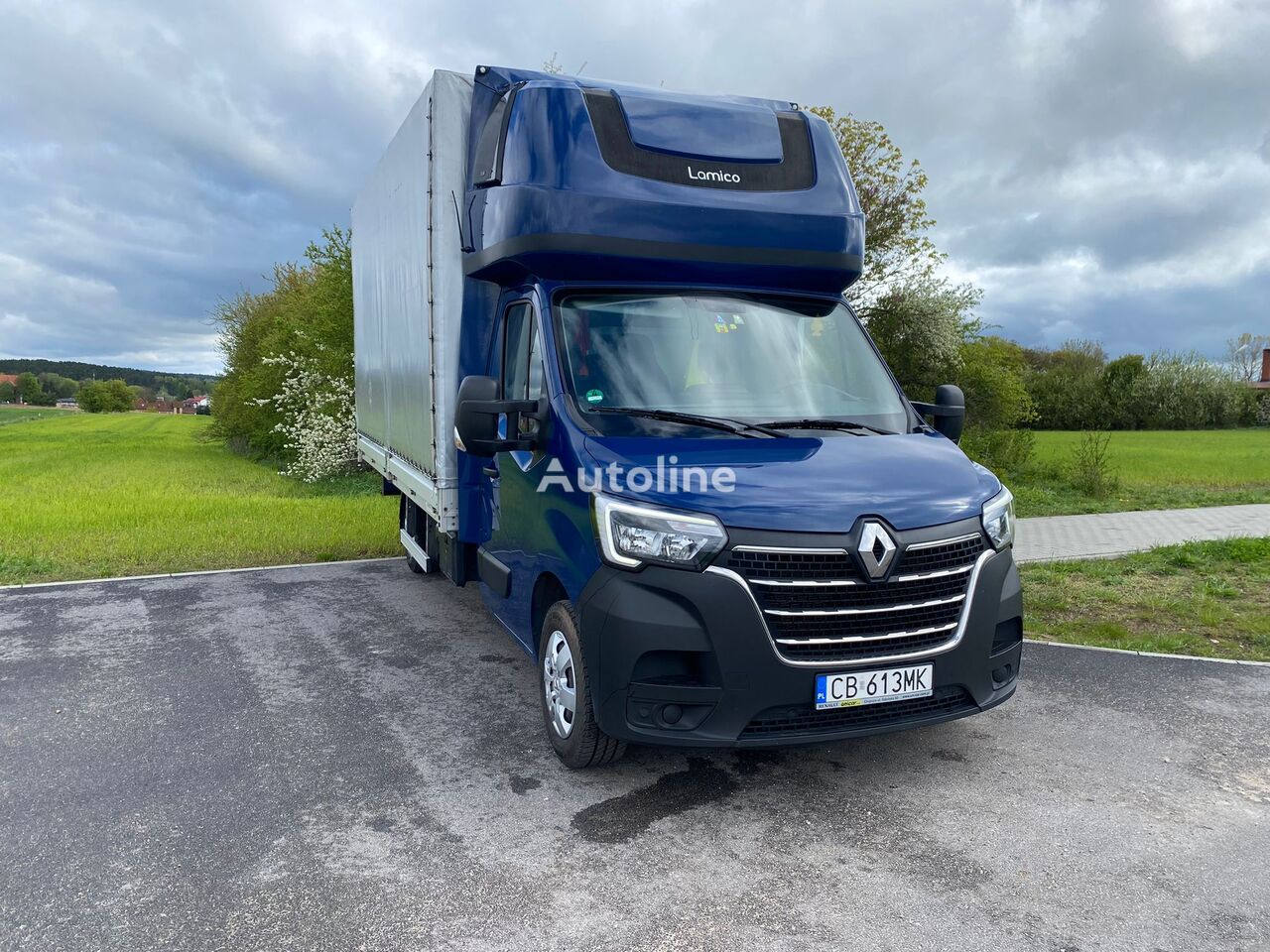 Renault Master tilt truck < 3.5t