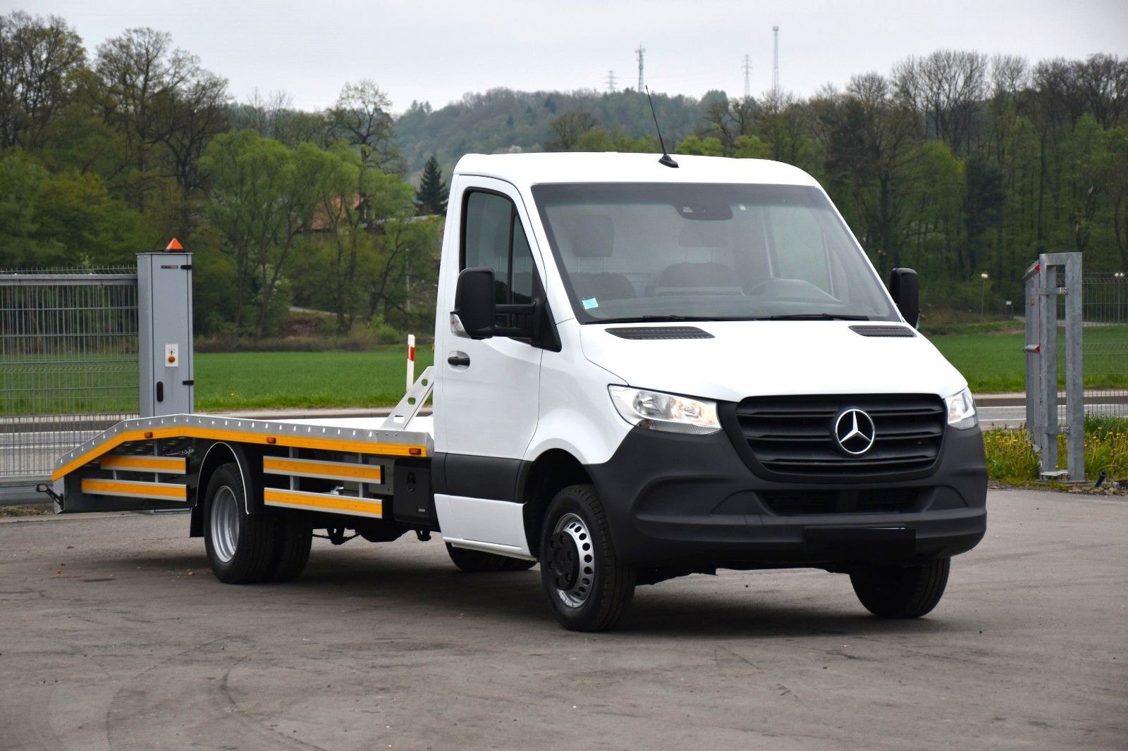 Mercedes-Benz Sprinter 514 grúa portacoches < 3.5t