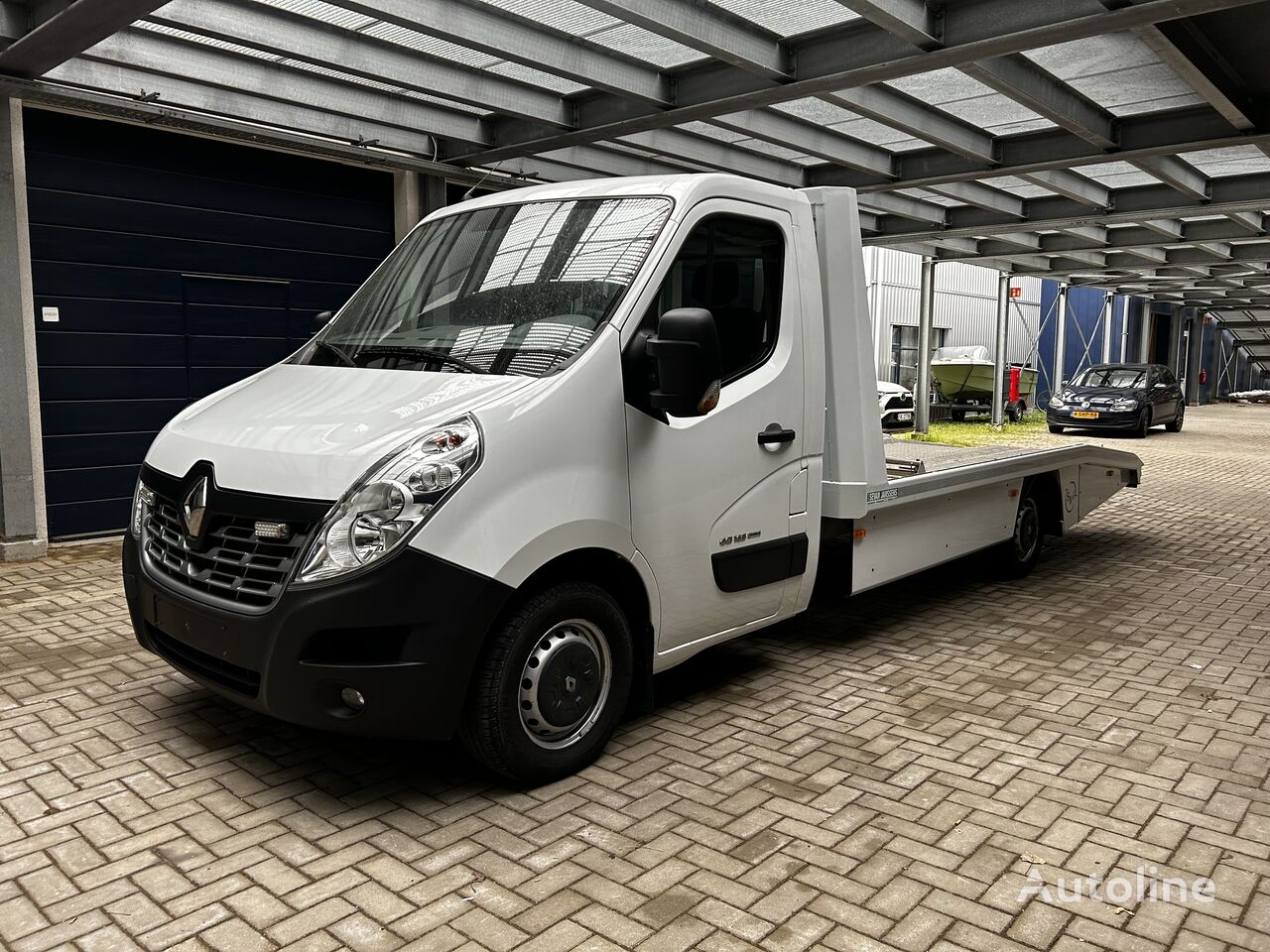 tractari auto < 3.5t Renault Master  68.000km! NEW PRICE