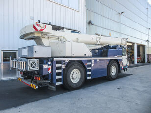 Liebherr LTM 1030-2.1 オールテラインクレーン
