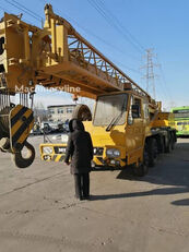رافعة لجميع التضاريس Tadano TL-300E