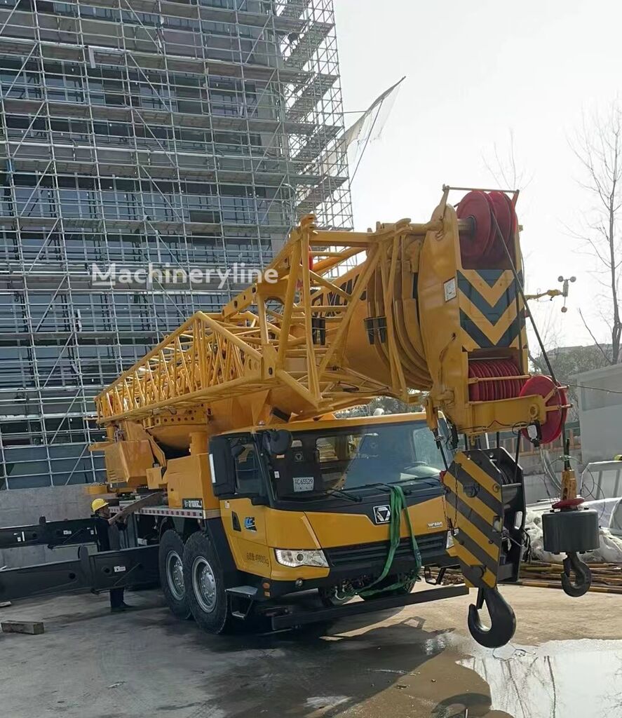Terénní jeřáb XCMG QY100K6C-1 na prodej | Machineryline CZ Terénní jeřáb XCMG QY100K6C-1 - Machineryline