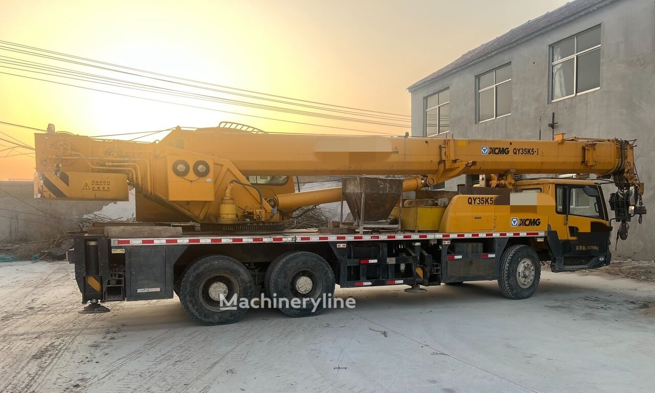 Grue tout-terrain XCMG QY25K5-1 à vendre | Machineryline TG Grue tout-terrain XCMG QY25K5-1 - Machineryline