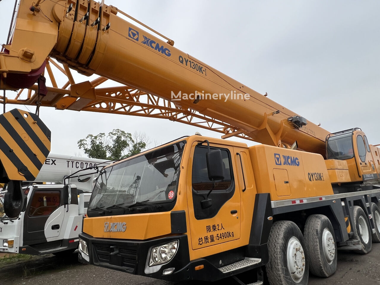 Кран за всякакви терени XCMG qy130k - Machineryline