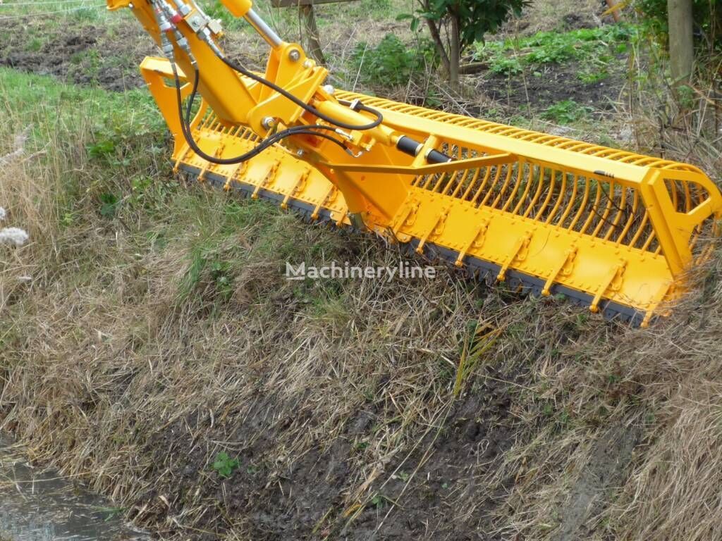 new Herder Maaikorf amphibian machine