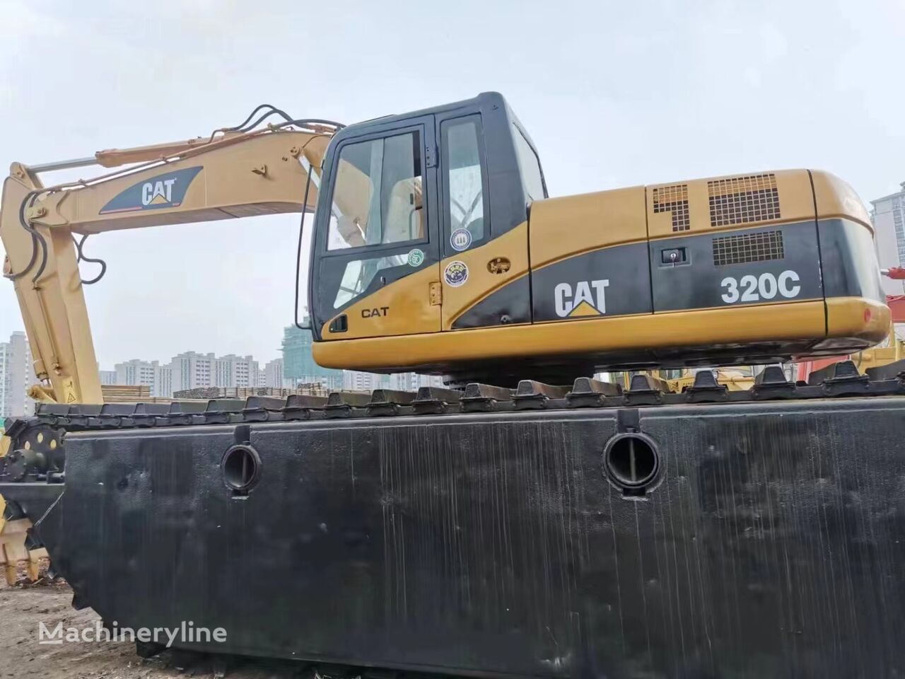 Caterpillar 320C excavadora anfibia