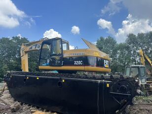 экскаватор-амфибия Caterpillar 320CL