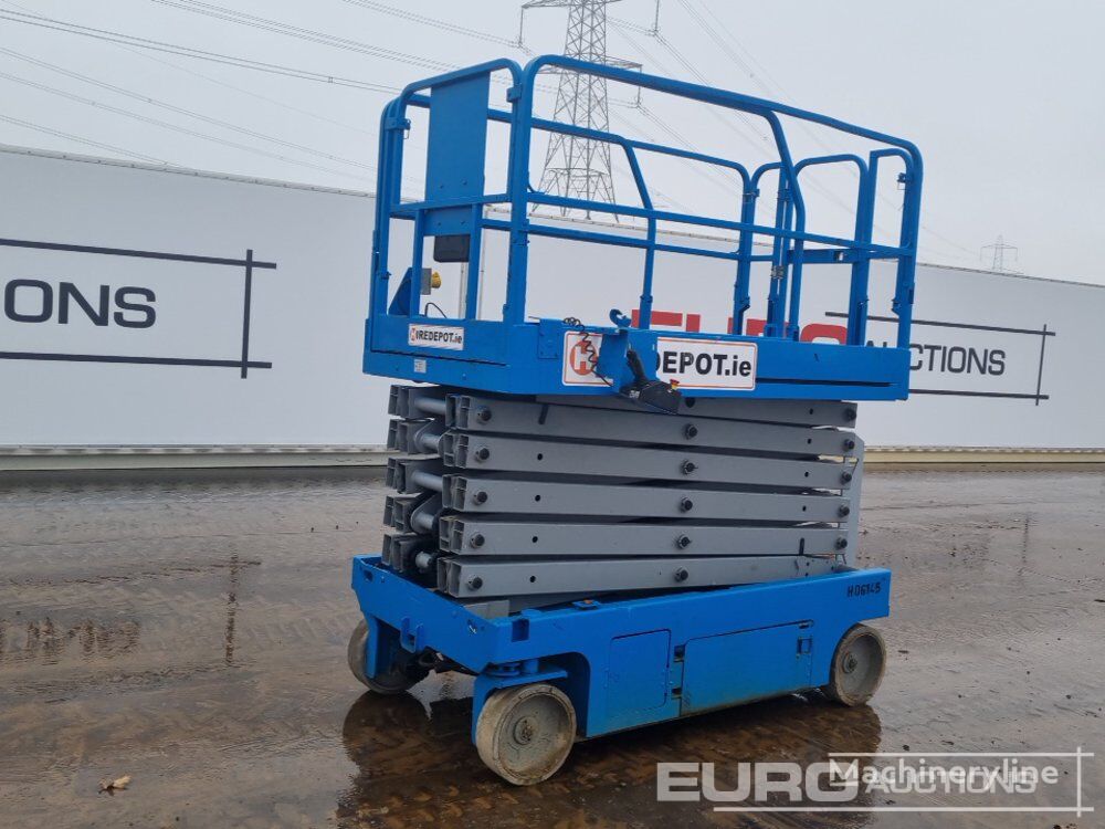 Genie GS-4047 articulated boom lift