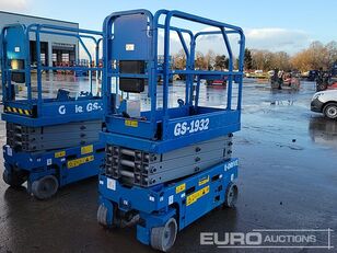 Genie GS1932 articulated boom lift