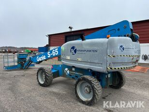 nacelle articul&eacute;e Genie S-65