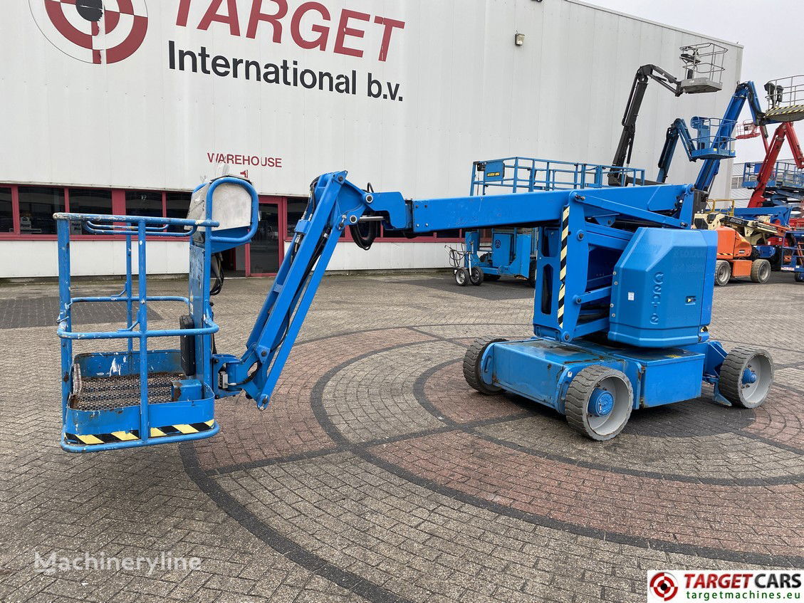 Genie Z-34/22N  articulated boom lift