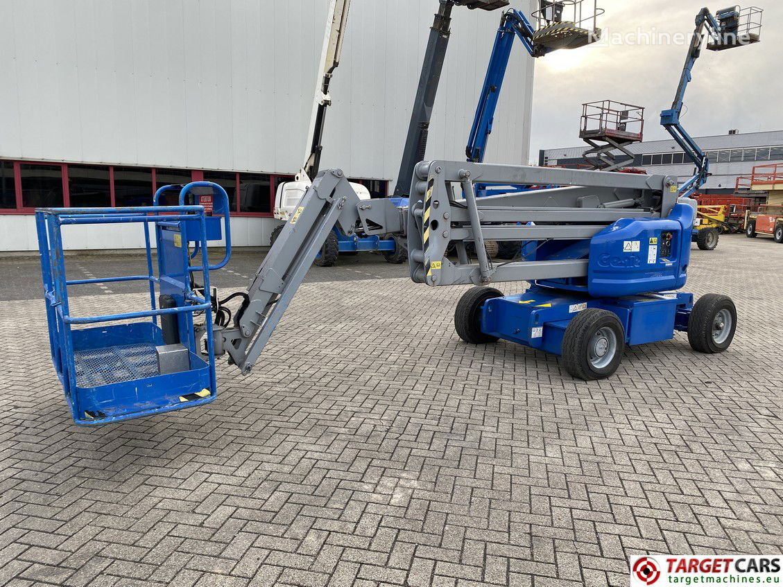 Genie Z-45/25 ARTICULATED Z45/25 ELECTRIC BOOM WORKLIFT W/JIB 08-11 15 articulated boom lift