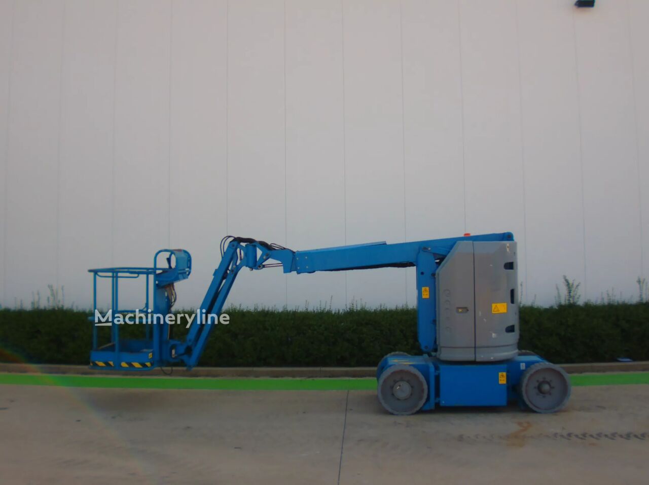 Купить коленчатый подъемник Genie Z30-20NRJ | Machineryline AZ Коленчатый подъемник Genie Z30-20NRJ - Machineryline