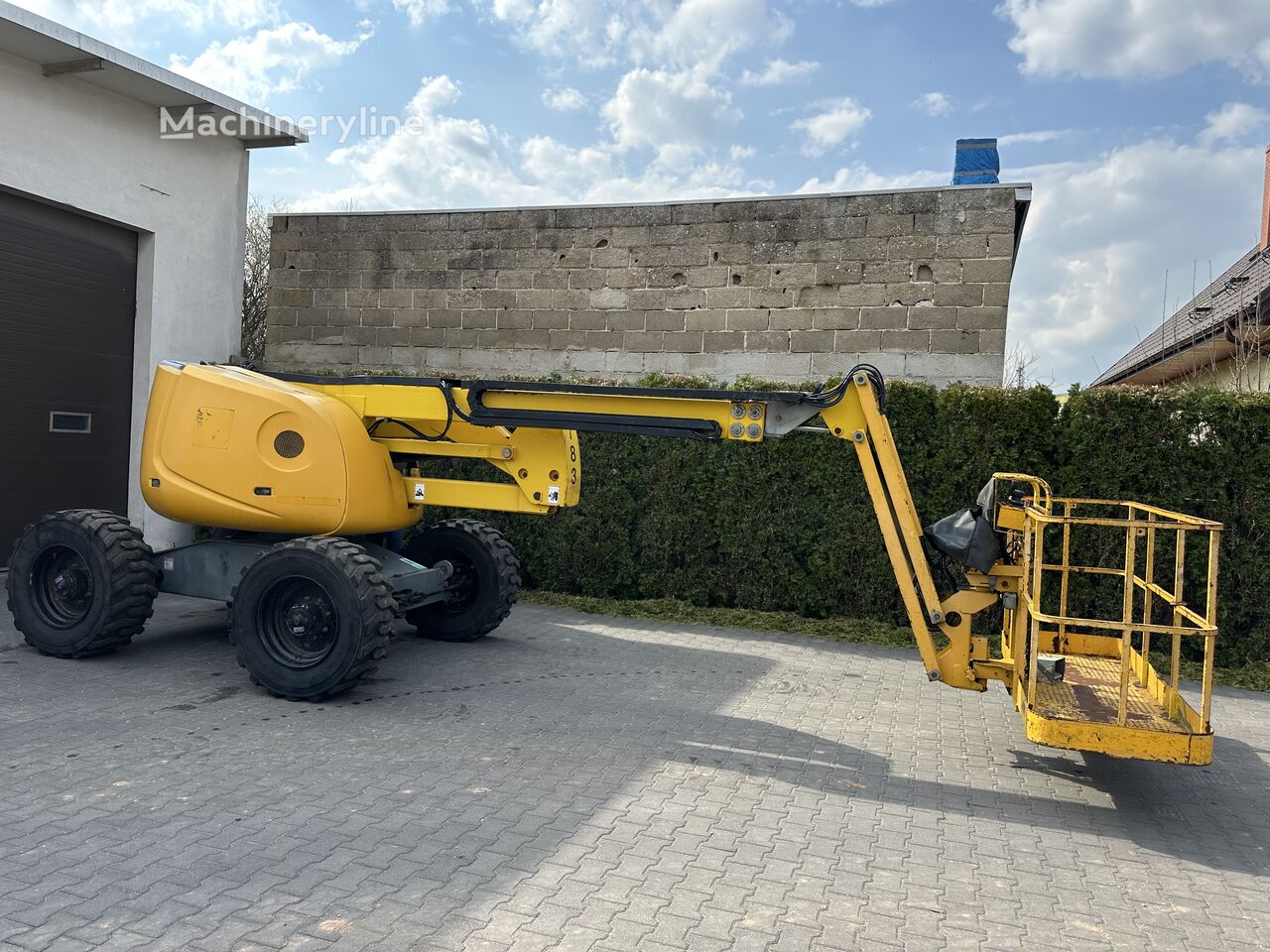 Haulotte HA18 PX plataforma articulada - Machineryline