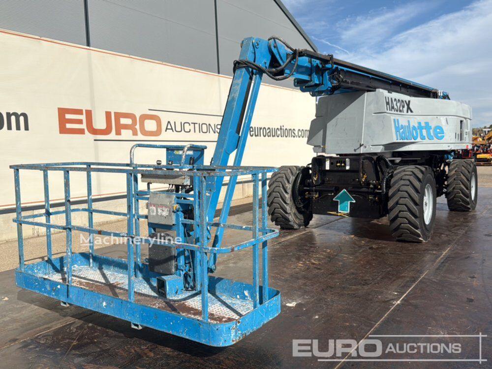 Haulotte HA32PX articulated boom lift - Machineryline