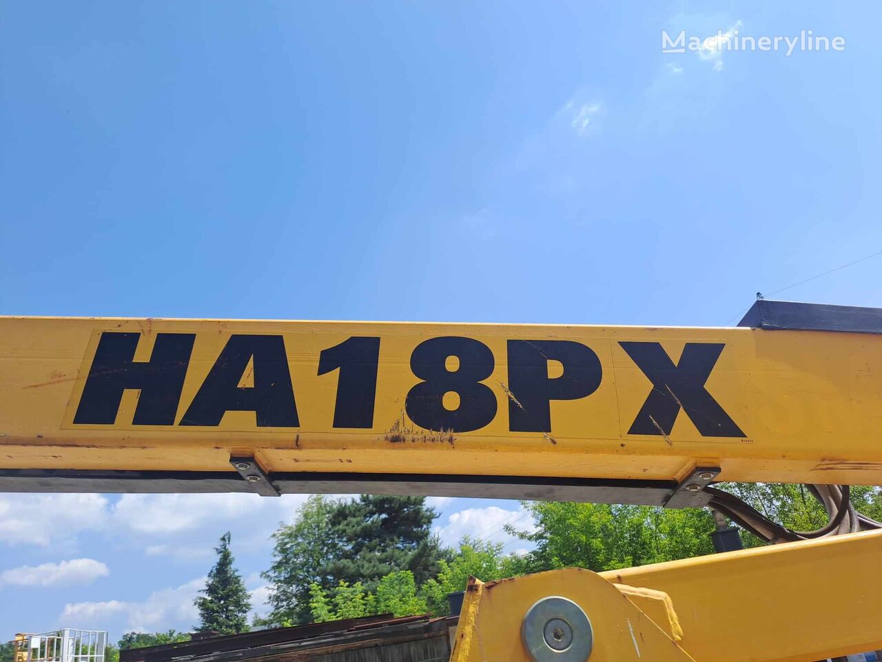 Haulotte HAPX articulated boom lift