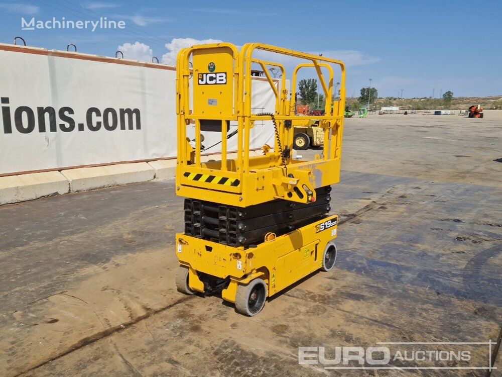 JCB S1930E articulated boom lift