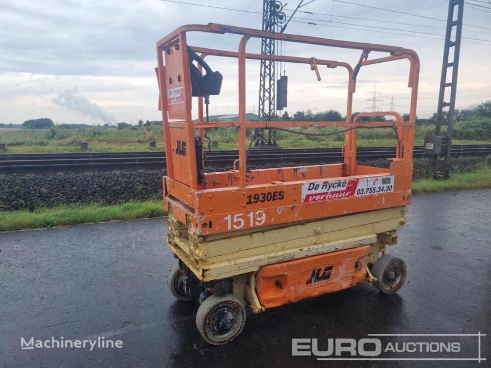 JLG 1930ES articulated boom lift