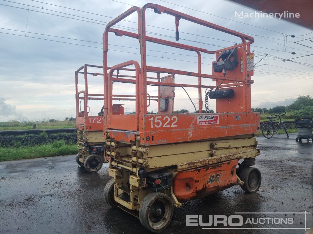 JLG 1930ES articulated boom lift