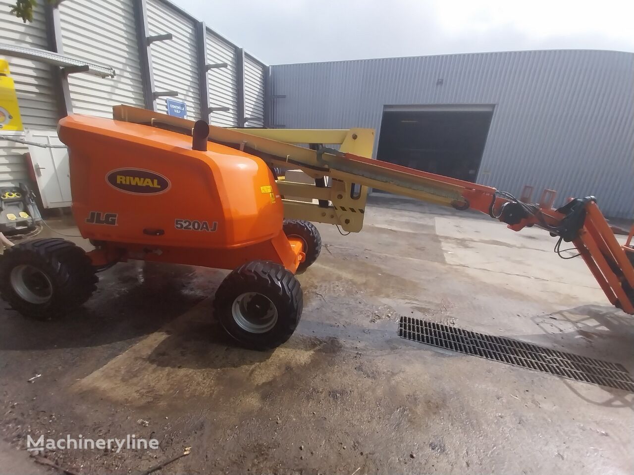 JLG 520AJ plataforma articulada