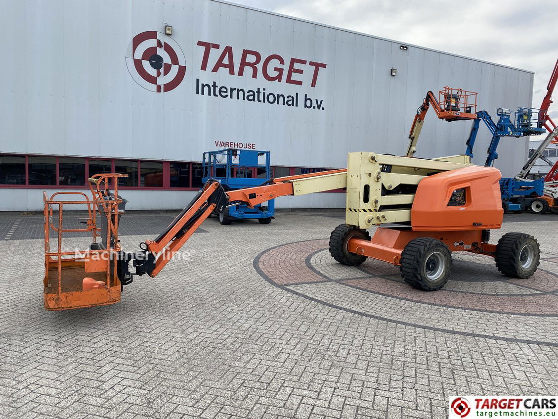 Nacelle articulée JLG 520AJ à vendre | Machineryline CG Nacelle articulée JLG 520AJ - Machineryline