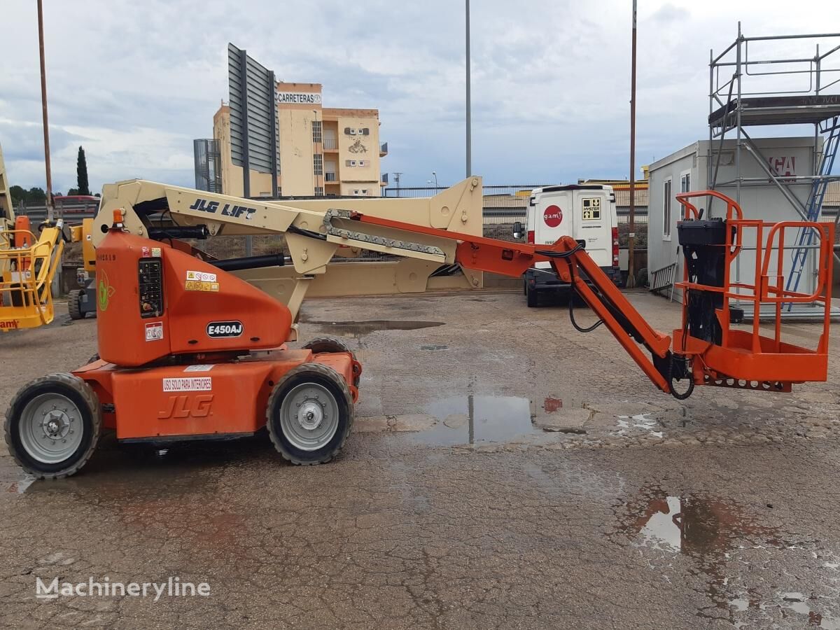 JLG E450AJ plataforma articulada